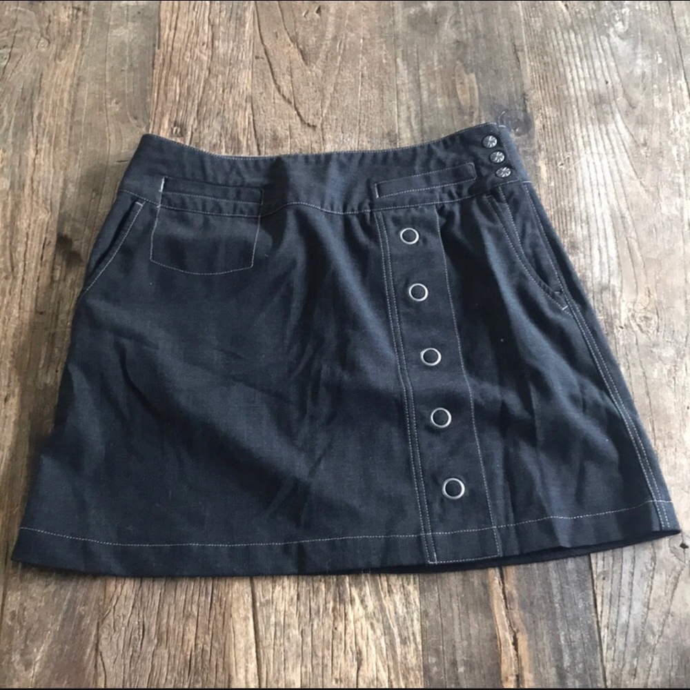 Athleta Gray Skirt Button Front Hand Pockets Sz 8